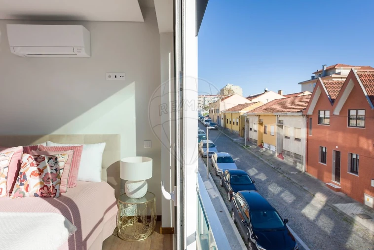 Apartamento T3 para Venda em Espinho Foto 27