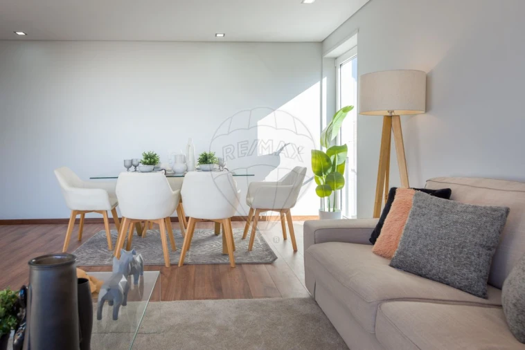 Apartamento T3 para Venda em Espinho Foto 9