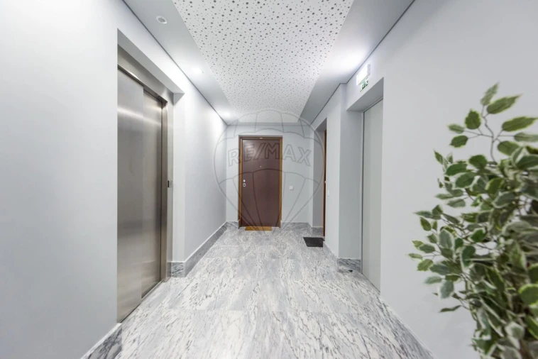 Apartamento T3 para Venda em Espinho Foto 33