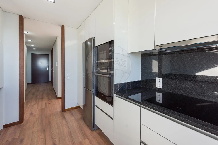 Apartamento T3 para Venda em Espinho Foto 18