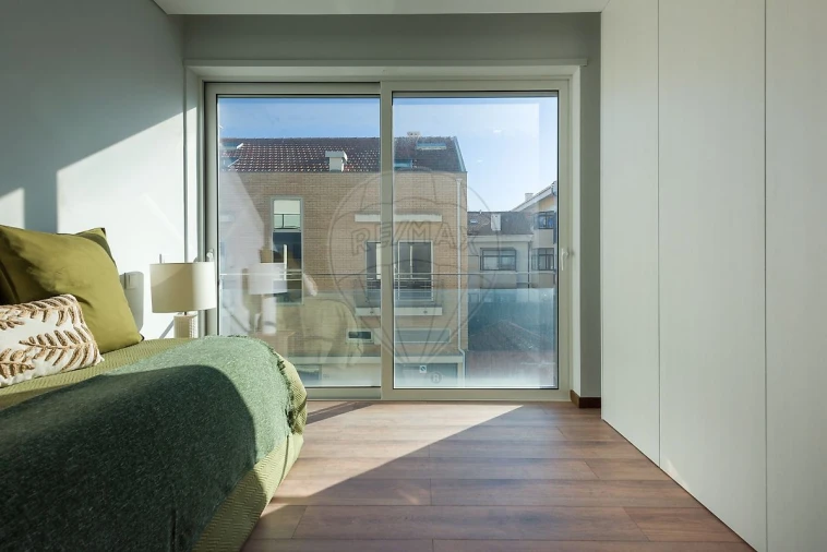 Apartamento T3 para Venda em Espinho Foto 30