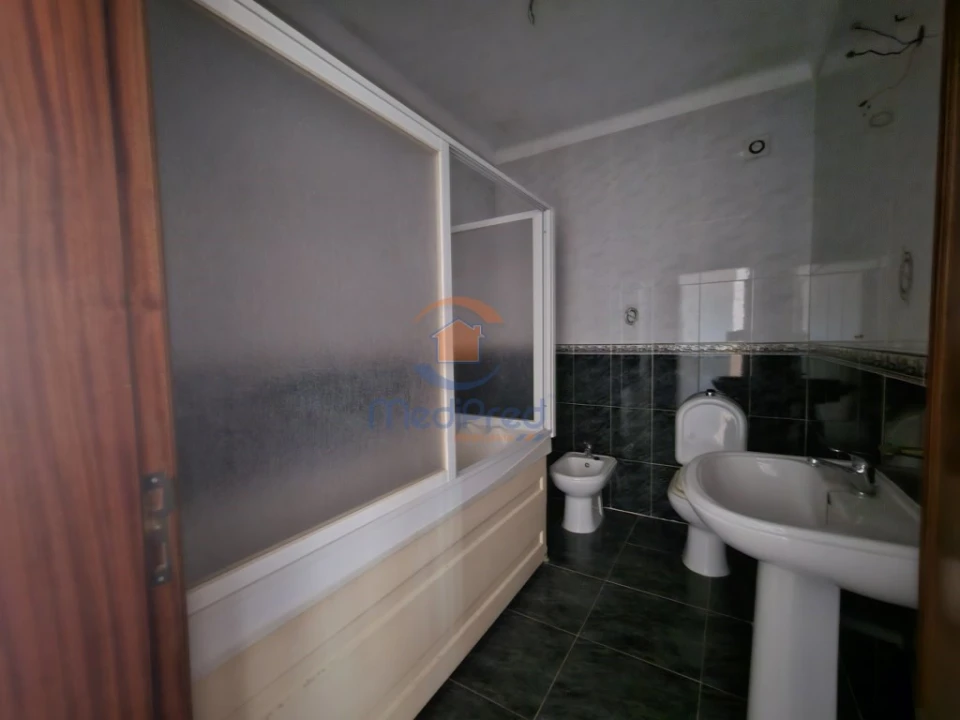 Apartamento T4 para Venda em Moita Foto 13