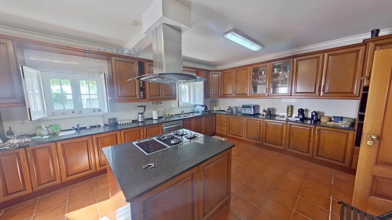 Moradia T7 para Venda em Atalaia e Alto Estanqueiro-Jardia Foto 15