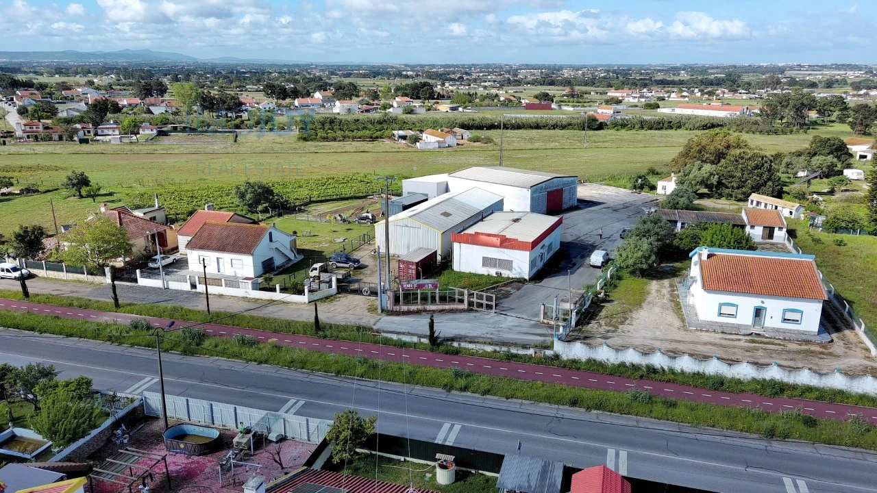 Armazém para Arrendamento em Atalaia e Alto Estanqueiro-Jardia Foto 3