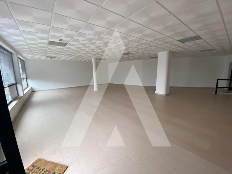 Loja para Venda em Aradas Foto 2