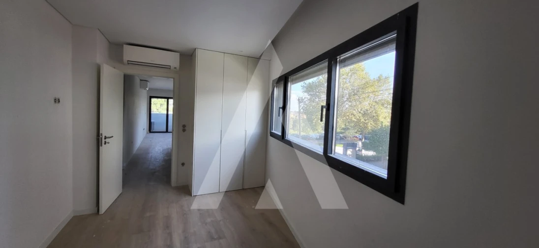 Apartamento T1 para Venda em Repeses e São Salvador Foto 4