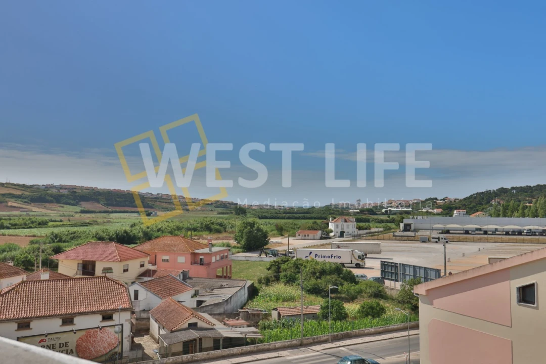 Apartamento T4 para Venda em Lourinhã e Atalaia Foto 11