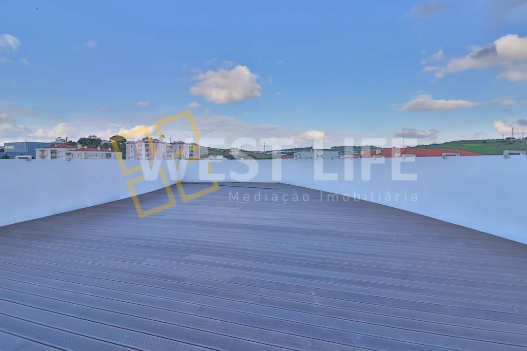 Apartamento T4 para Venda em Lourinhã e Atalaia Foto 7