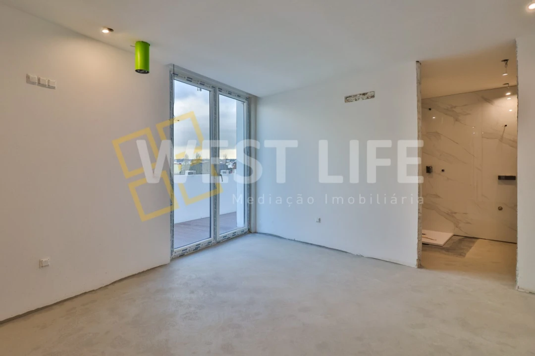 Apartamento T4 para Venda em Lourinhã e Atalaia Foto 18