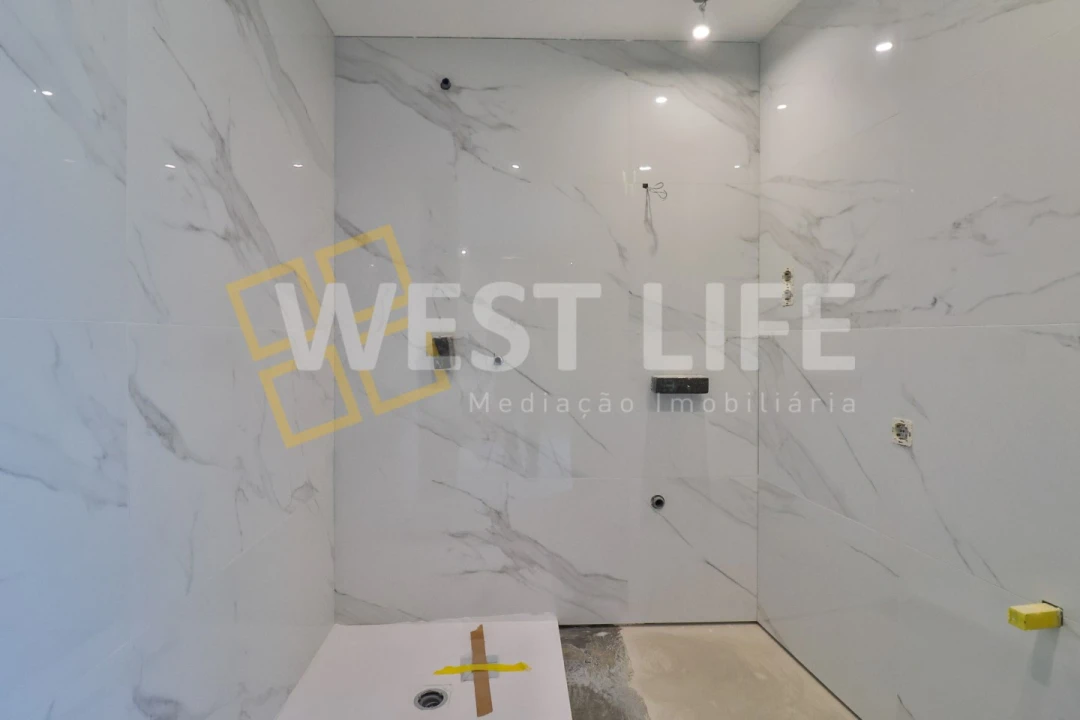 Apartamento T4 para Venda em Lourinhã e Atalaia Foto 20