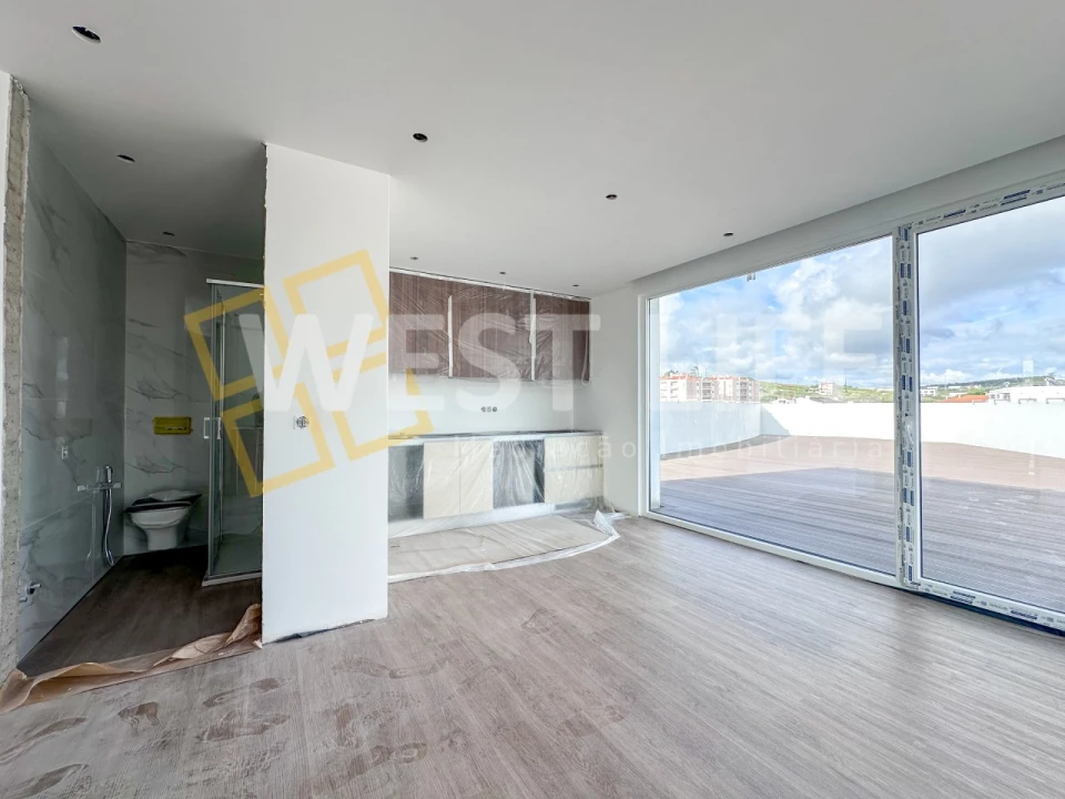 Apartamento T4 para Venda em Lourinhã e Atalaia Foto 5
