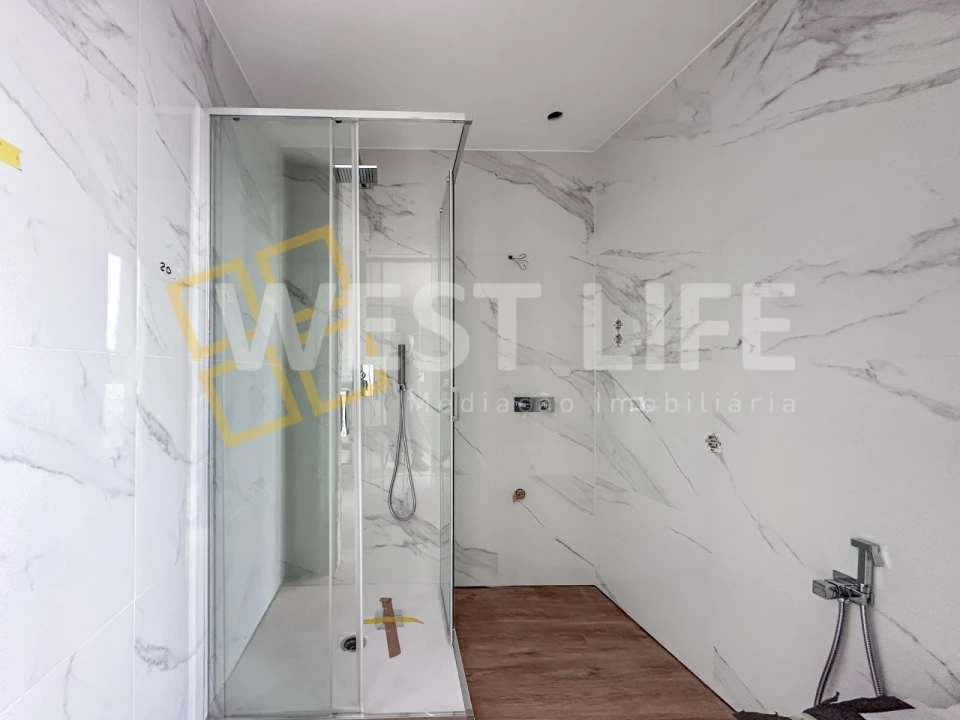 Apartamento T4 para Venda em Lourinhã e Atalaia Foto 15