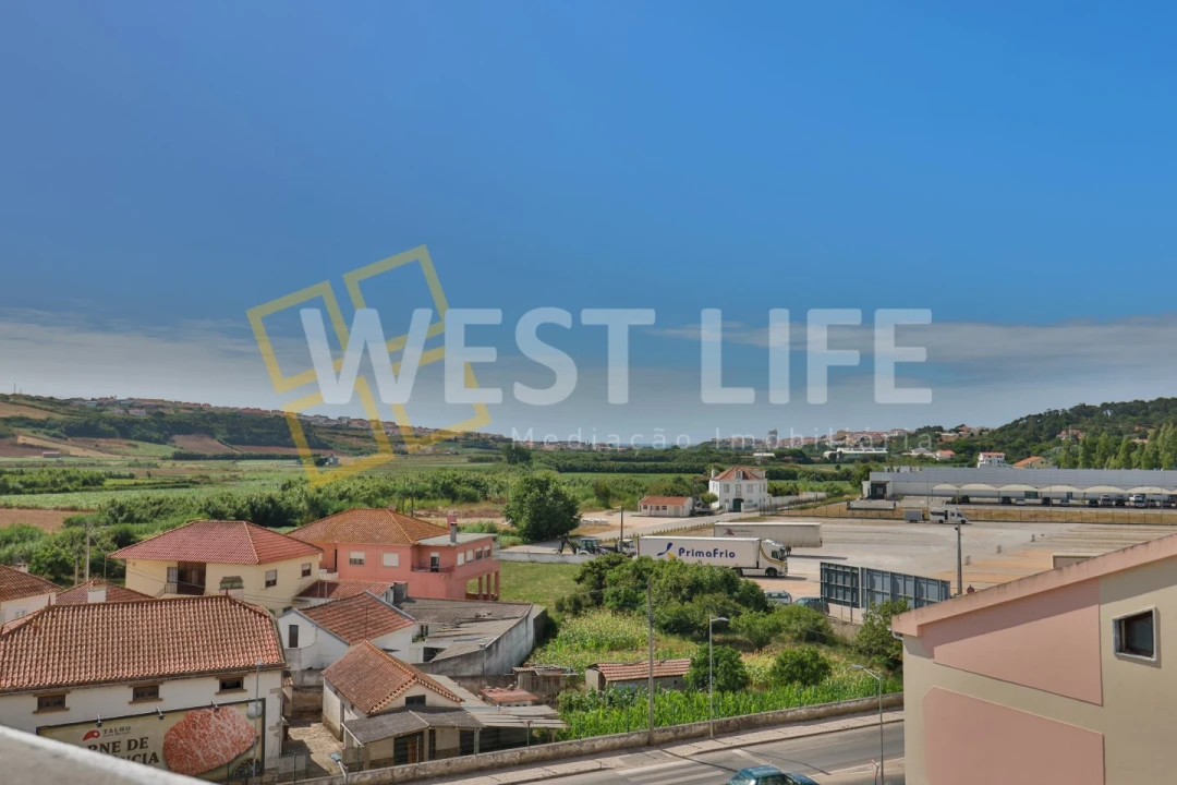 Apartamento T4 para Venda em Lourinhã e Atalaia Foto 4