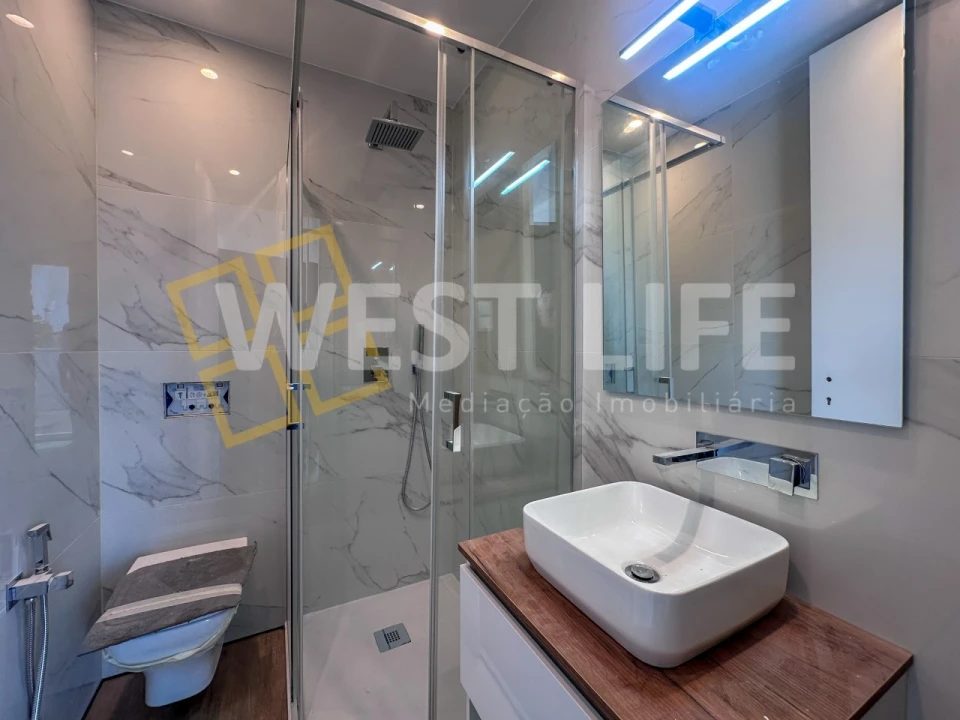 Apartamento T4 para Venda em Lourinhã e Atalaia Foto 14