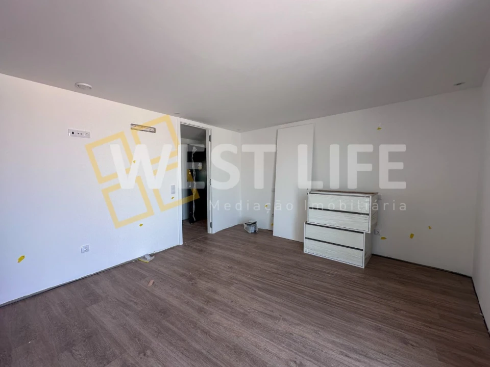 Apartamento T4 para Venda em Lourinhã e Atalaia Foto 20