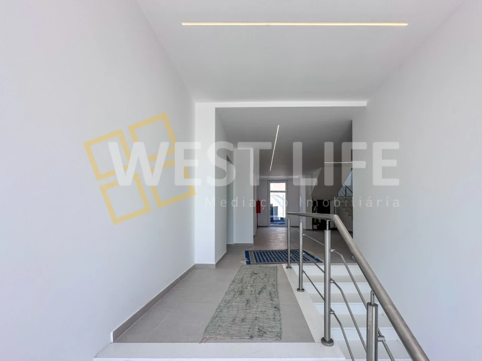 Apartamento T4 para Venda em Lourinhã e Atalaia Foto 33