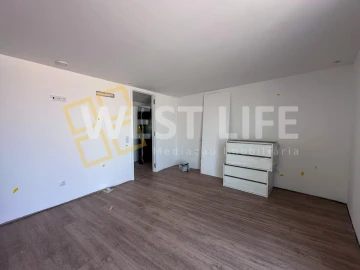 Apartamento T4 para Venda em Lourinhã e Atalaia
