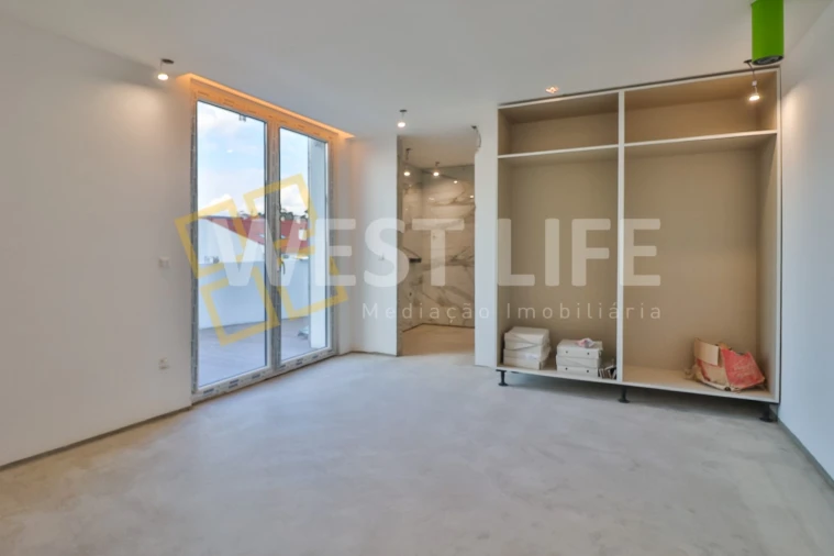 Apartamento T4 para Venda em Lourinhã e Atalaia Foto 12