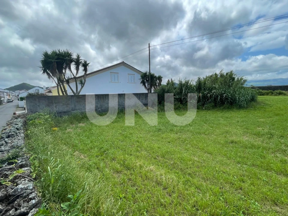 Terreno Agricola ou Rústico para Venda em Calhetas Foto 3