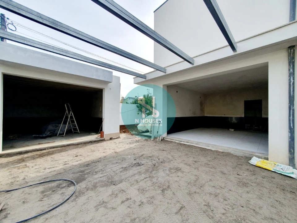 Quinta T4 para Venda em Palmeira Foto 8