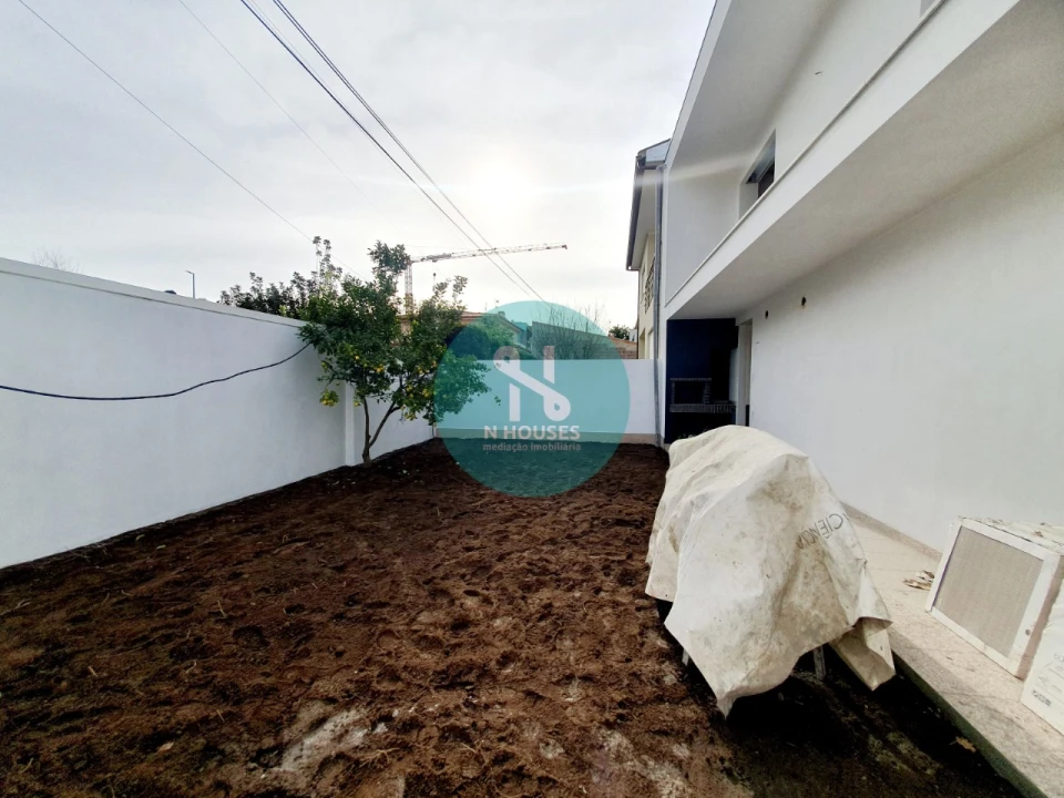 Quinta T4 para Venda em Palmeira Foto 35