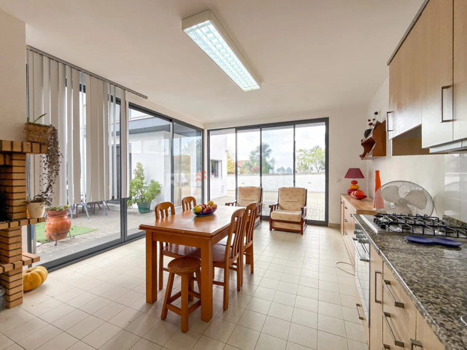 Moradia T5 para Venda em Vila Nova da Barquinha Foto 25