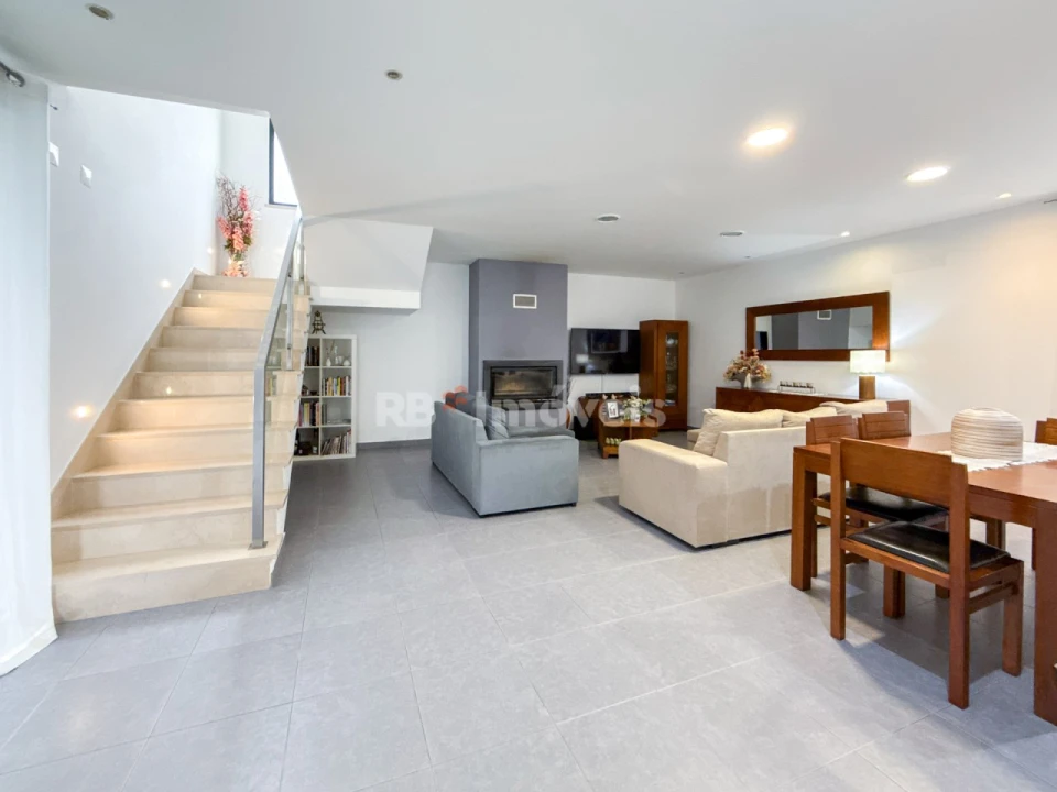 Moradia T5 para Venda em Vila Nova da Barquinha Foto 14