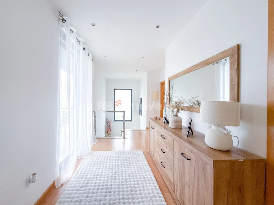 Moradia T5 para Venda em Vila Nova da Barquinha Foto 5