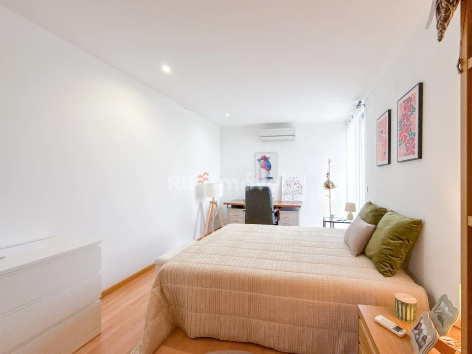 Moradia T5 para Venda em Vila Nova da Barquinha Foto 8