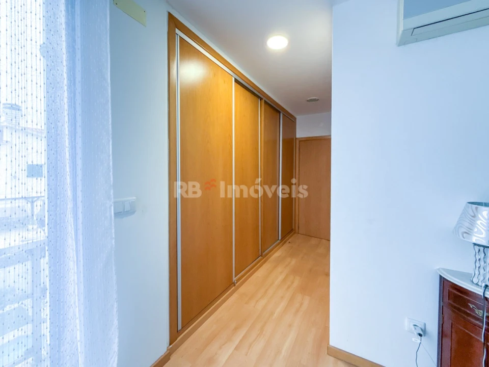 Moradia T5 para Venda em Vila Nova da Barquinha Foto 32