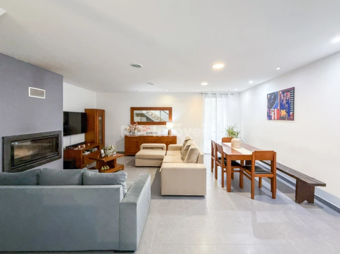 Moradia T5 para Venda em Vila Nova da Barquinha Foto 13