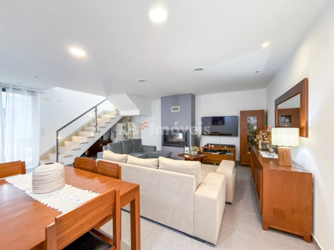 Moradia T5 para Venda em Vila Nova da Barquinha Foto 16