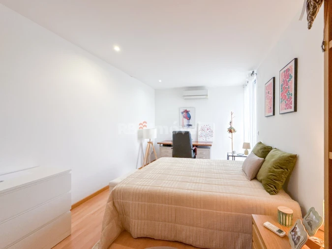 Moradia T5 para Venda em Vila Nova da Barquinha Foto 8