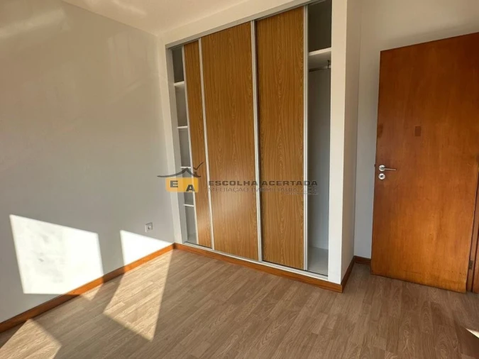 Apartamento T2 para Arrendamento em Custóias, Leça do Balio e Guifões Foto 10