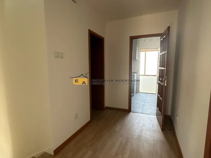 Apartamento T2 para Arrendamento em Custóias, Leça do Balio e Guifões Foto 8