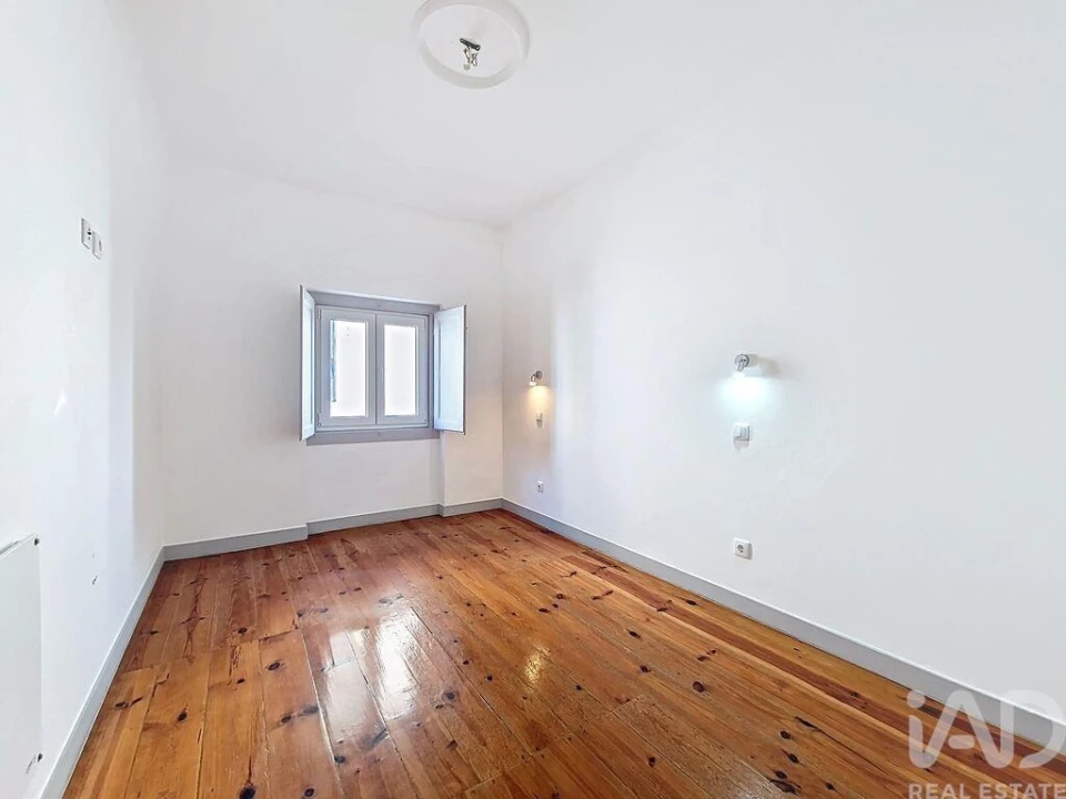 Apartamento T2 para Arrendamento em Ericeira Foto 14