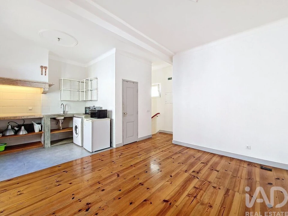 Apartamento T2 para Arrendamento em Ericeira Foto 7