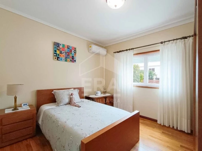 Moradia T5 para Venda em Gafanha da Nazaré Foto 8