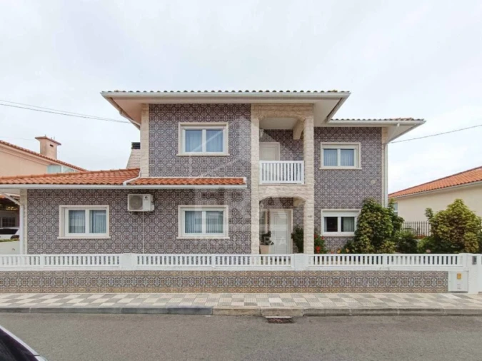 Moradia T5 para Venda em Gafanha da Nazaré Foto 16