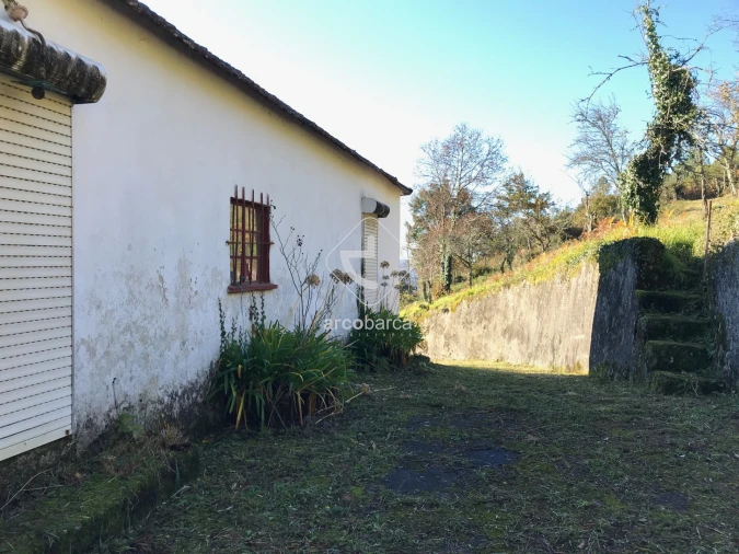 Moradia T2 para Venda em Insalde e Porreiras Foto 5