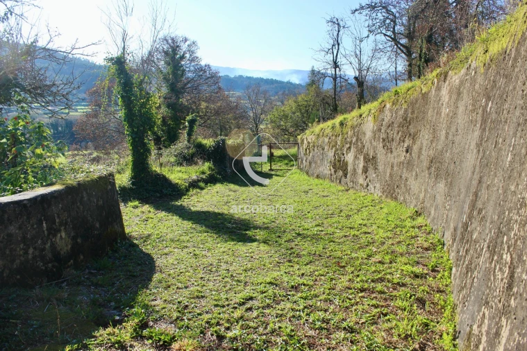 Moradia T2 para Venda em Insalde e Porreiras Foto 26