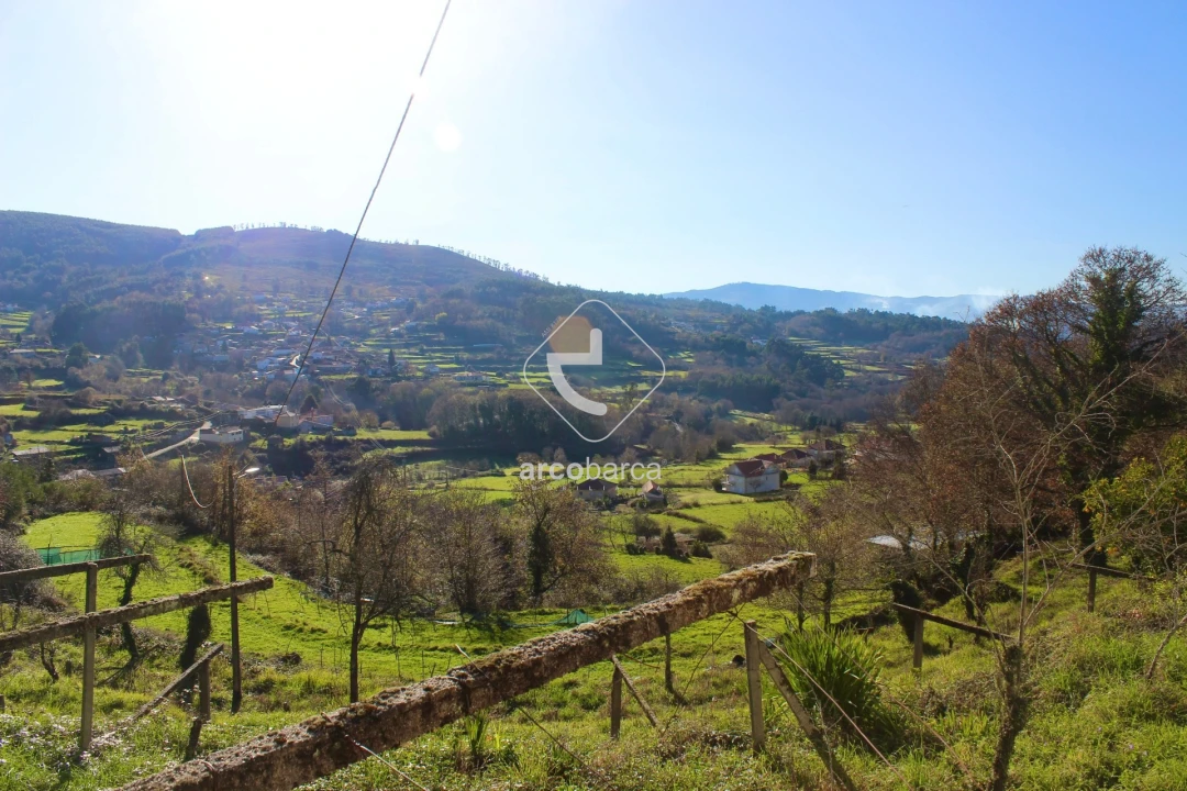 Moradia T2 para Venda em Insalde e Porreiras Foto 8