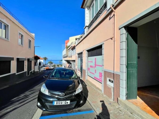 Loja para Arrendamento em Camara de Lobos Foto 12