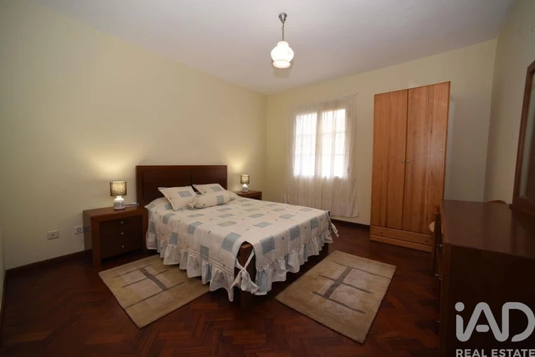 Moradia T2 para Arrendamento em Santana Foto 4