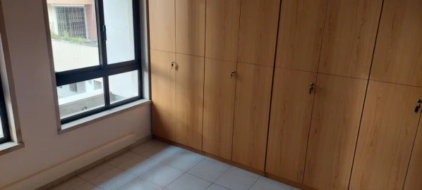 Escritório para Arrendamento em Lumiar