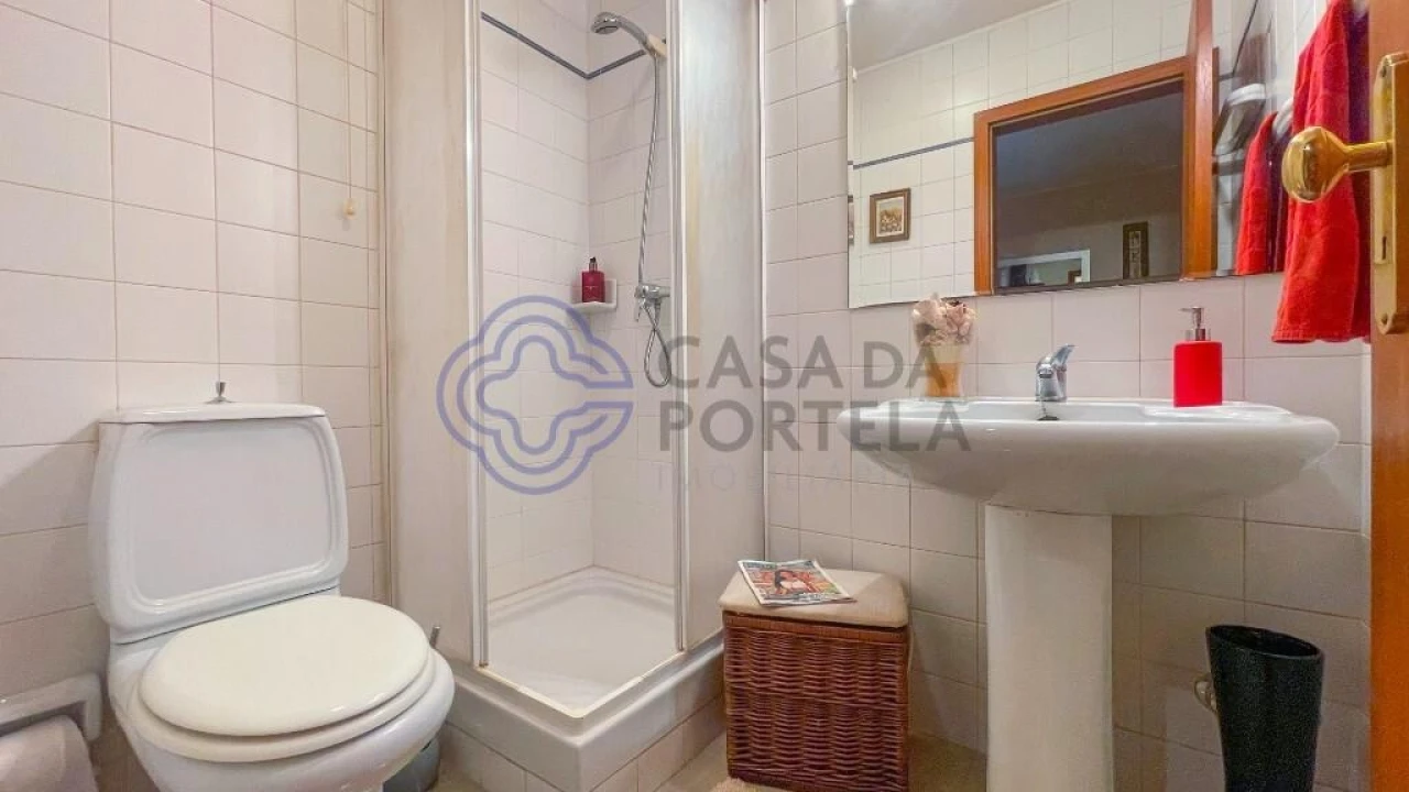Apartamento T2 para Venda em Aldoar, Foz do Douro e Nevogilde Foto 5