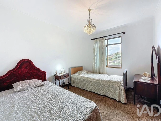 Moradia T3 para Venda em Ribeira Brava Foto 9