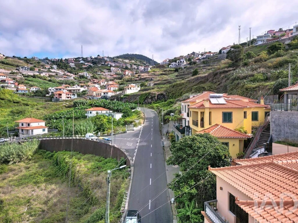 Moradia T3 para Venda em Ribeira Brava Foto 27