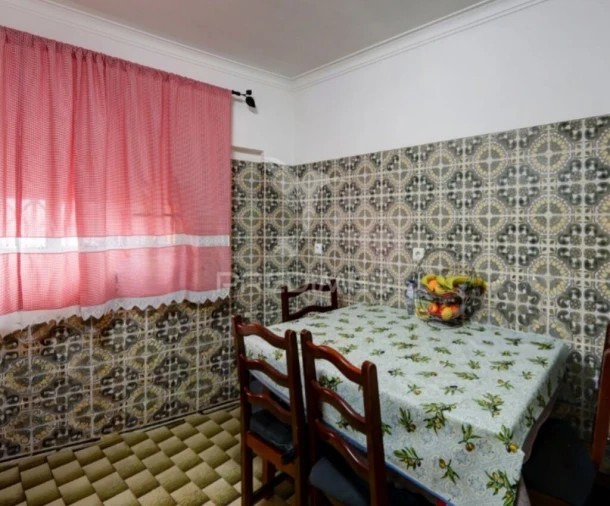 Apartamento T1 para Venda em Ramada e Caneças Foto 7