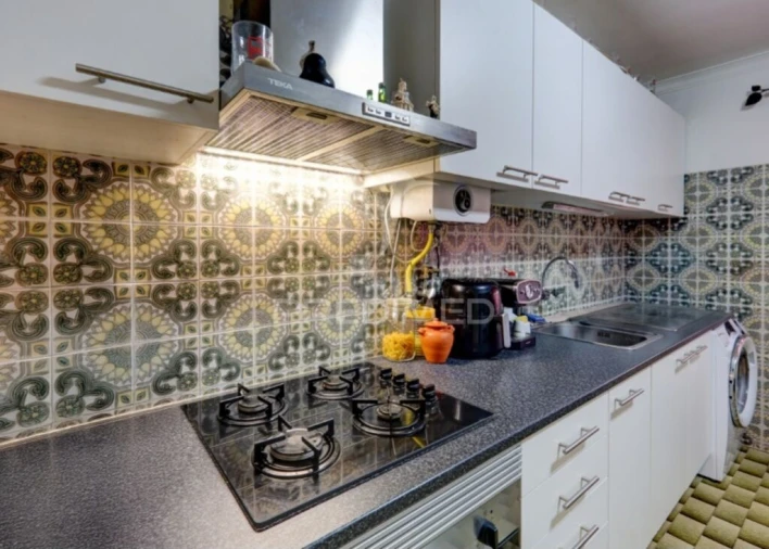 Apartamento T1 para Venda em Ramada e Caneças Foto 12